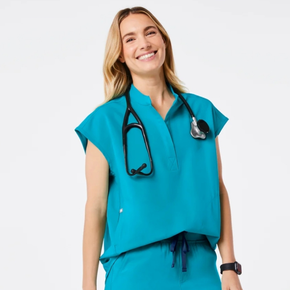Figs Rafela oversized scrub top, teal